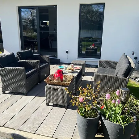 Zu Fuss Zum - Familienfreundlich Zwischen Wismar Und Boltenhagen Wallbox Am Haus!